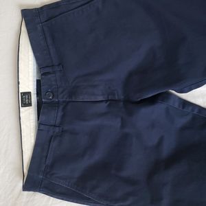 484 Slim-fit stretch chino pants NWOT